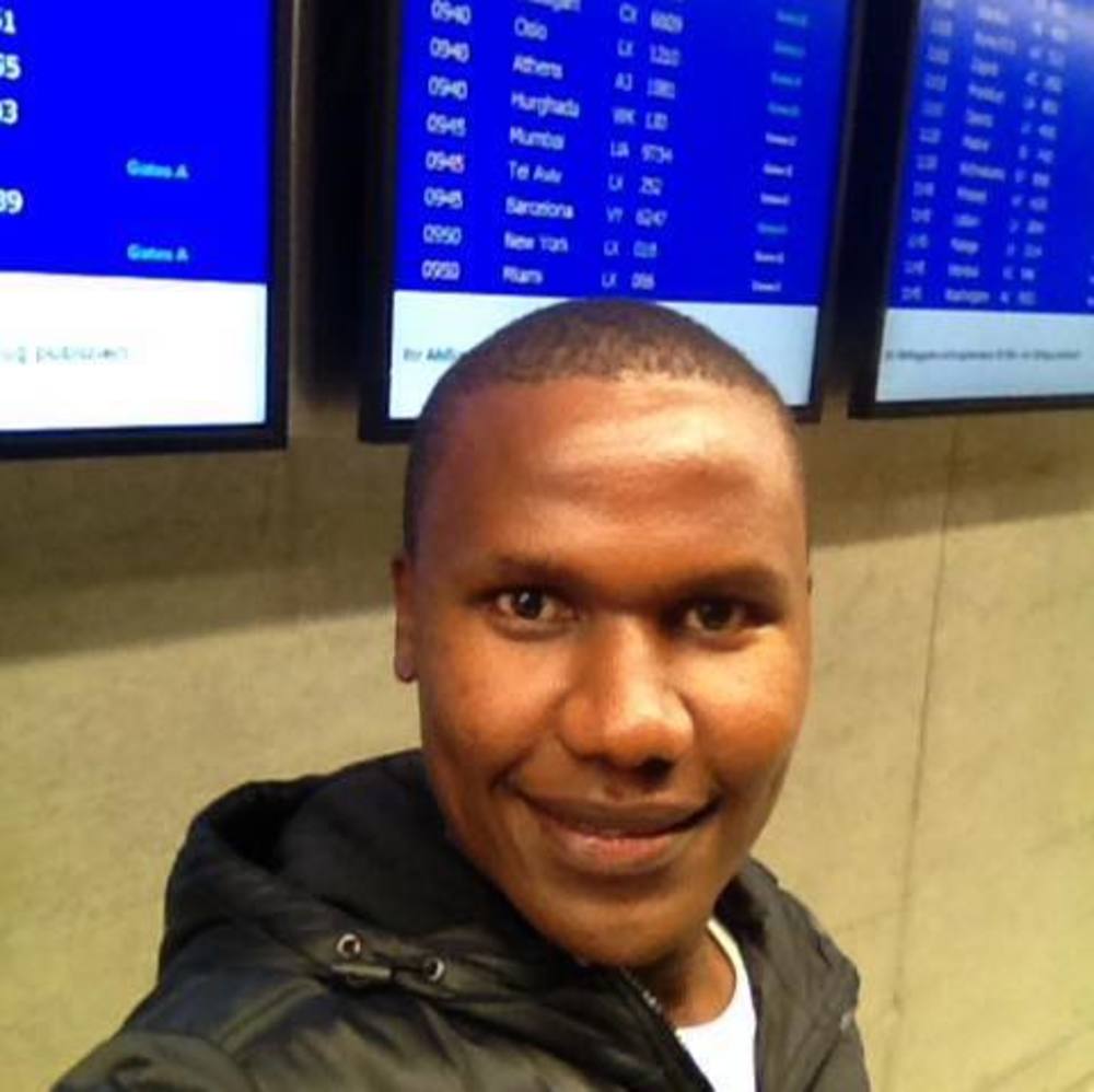 Meet your Posher, Derryk